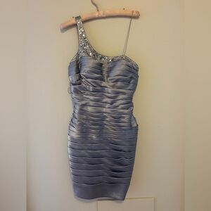 Adrianna Papell Size 8 Petite Silver One Shoulder Midi Dress